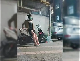 戶外露出自慰射精 japan gay porn gym