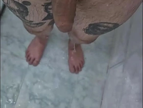 TOMANDO BANHO GOSTOSO, QUER SE JUNTAR? capy japan blissful porn