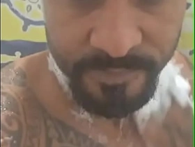 Safadinho pelado tomando banho gostoso hot barring merry porn
