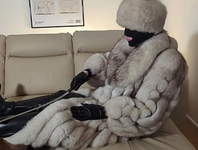 Hermelin - In fur coat and hat spanking cram japan gay porn