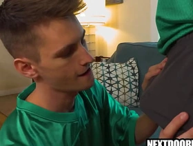 Young airfield cast fuck bareback warble happy-go-lucky porn chinese