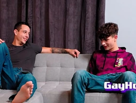 Found My Stepbro On Front Page Of Porn Page chinese gay attracting porn