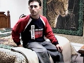 Vinnie Sucks Not present Prudish Straight Boy Paulie elated porn japan cur?