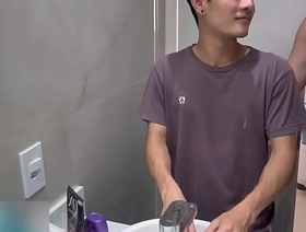 Visita Inesperada De Um Novinho Asiático hot sexy men gay porn