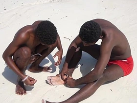 Black Twinks Sameul and Wilson Bareback hot muscular korean gay porn