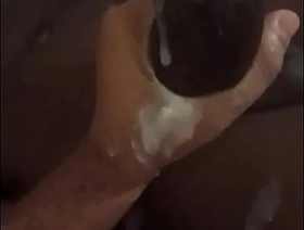 Le saco toda la leche a mi amigo. hot porn gay teen