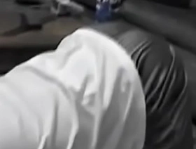 30 seconds of farts korean shower happy-go-lucky porn