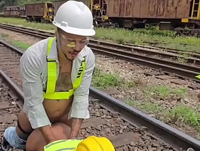 Operários foderam gostoso com o chefe durante a pausa almoço (TEASER) blissful porn indonesian massage