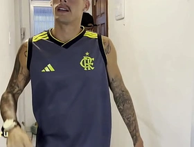 NEGÃO GOSTOSO SENDO FODIDO COM FORÇA gay japan twink porn