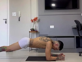 Vem se alongar comigo... homemade chinese gay porn