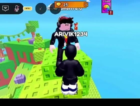 Mi novia me hace un pete en publico mientras estamos en un arbol. hot best gay porn