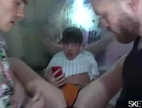 PRE FILLED WHORE chinese gay porn threesome