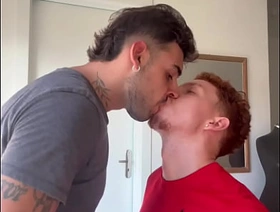MEU VIZINHO NOVO ME VIU PELA JANELA E PERGUNTOU SE PODIA VIR Inculpate in @01foguinho pt01 beast japan gay porn