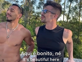 Conheci meu vizinho novo gostoso e levei para meu o apartamento. taiwan gay video porn