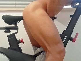 Hot Guy humping bike - cumming koudai japan happy-go-lucky porn