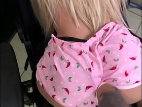 O padrasto pervertido interrompe a enteada para satisfazer seus instintos baixos. ( SEX TOY ) gbot taiwan gay porn