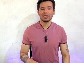 Joven twink con novia le hace sexo oral a un sacerdote en un campo de trigo! Relato sexual chinese gay porn film