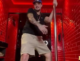 LEVEI MURRO NA COSTELA Execute MALOKEIRO PUTO PAUZUDÃO hardcore korean gay porn