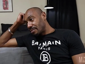 Chupou a rola do tiozão pra pagar Empréstimo succulent chinese gay porn