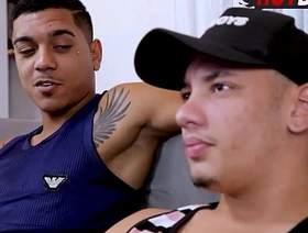 Meu amigo rabudo quicou gostoso na minha piroca! hot gay porn studs