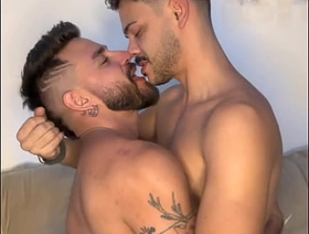 Fodi gostoso o Ikarus com essa carinha de pidão gay korean porn video
