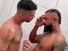Meu Vizinho mamou meu pau! chinese gangbang gay porn