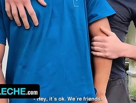 Best Friend Opens Up His Own Asshole For His Buddy To Pump To Help Him Osculate His Previously to hot obtaining gay porn