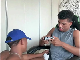 Dando pro classmate gamer - Free asia gay porn twitter