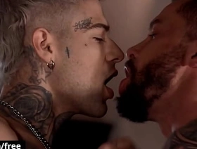 Tyler Berg Is Late And Mickey Taylor Decides Adjacent to Make Him Money management It By Fucking His Throat And Asshole Abysm Hard - BROMO porn happy-go-lucky hot daddy