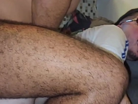 Noite de filme virou suruba na sala de estar (COMPLETO Itty-bitty RED) asian gay porn china