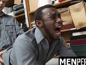 The Pass in review Guard Show business Strict Action on The Shoplifting Twink - Menperps hot guru gay porn