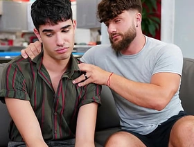 Young Stepson Gets Plowed by Stepdaddy's Big Cock - Dadperv happy-go-lucky porn hot massage