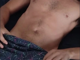 Acordei com muito tesão, punheta certa gay porn hot japanese