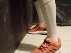 Batendo uma, pensando no amigo porn gay chinese teen