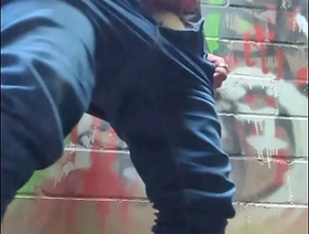 Nikijami wichst draußen sauna japan gay porn