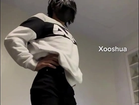 Lindo jovencito femboy con ropa apretada y bonita gay hot moonless porn