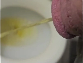 OSOFROZE teen stud pees in men's room pinoy hot porn gay