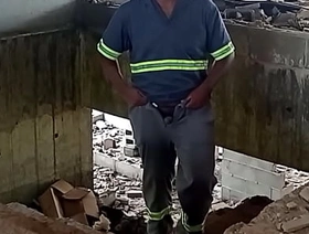 Batendo uma na construção hot gay india porn