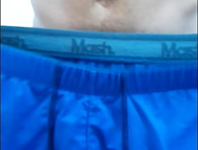 Dar aquela cheirada na cueca suada depois do treino é muito bom. Parte 1 korean blithe amateur porn