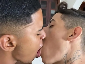 o novinho me pegou de jeito korean gay porn toys