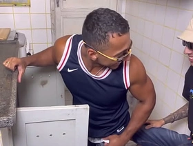 ANDO COMENDO CÚ Itsy-bitsy SIGILO hot gay porn big load of shit