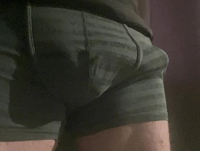 Mr fat Dick UK undresses and pulls out his fat hard cock bear gay japan porn