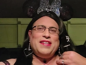 Talking About Bumping Your Minnie Ears On Things... korean jubilant porn jemmy